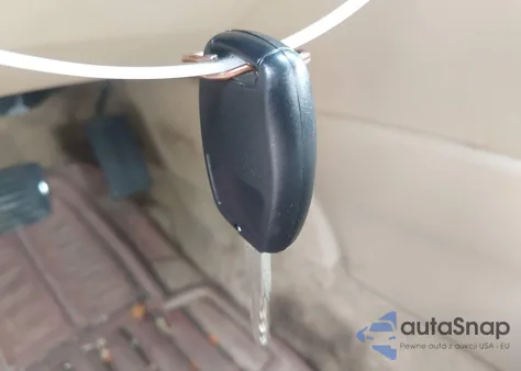 2011 Honda Accord 3.5 Ex-L z USA, uszkodzony, nr VIN 1HGCP3F85BA031072